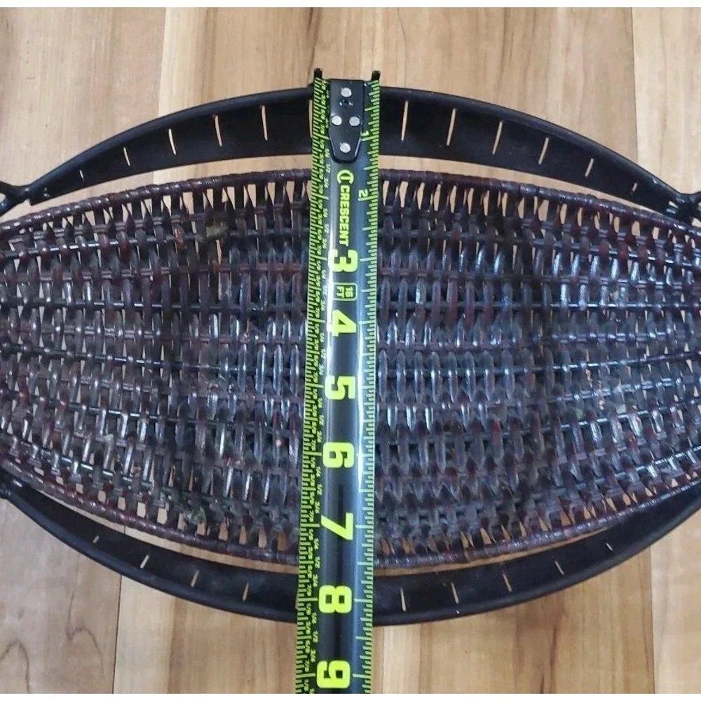 Vtg Mediterranean Style Wicker Metal Banana Basket Brown Black Oval Boho 17 inch